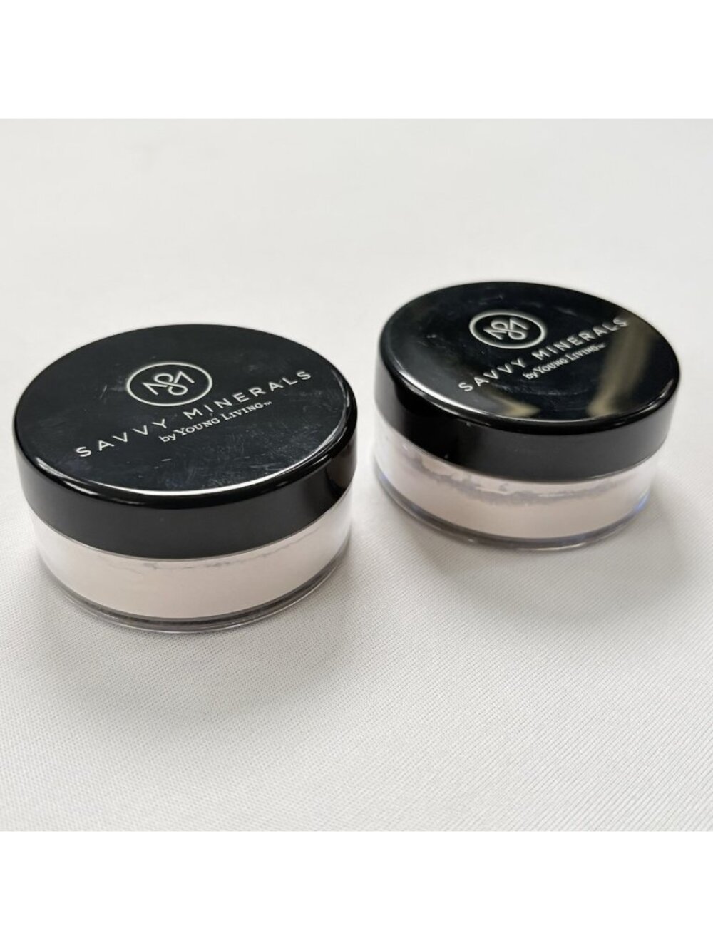 (2) Young Living Savvy Minerals Diamond Dust Veil Setting Powder New Sealed